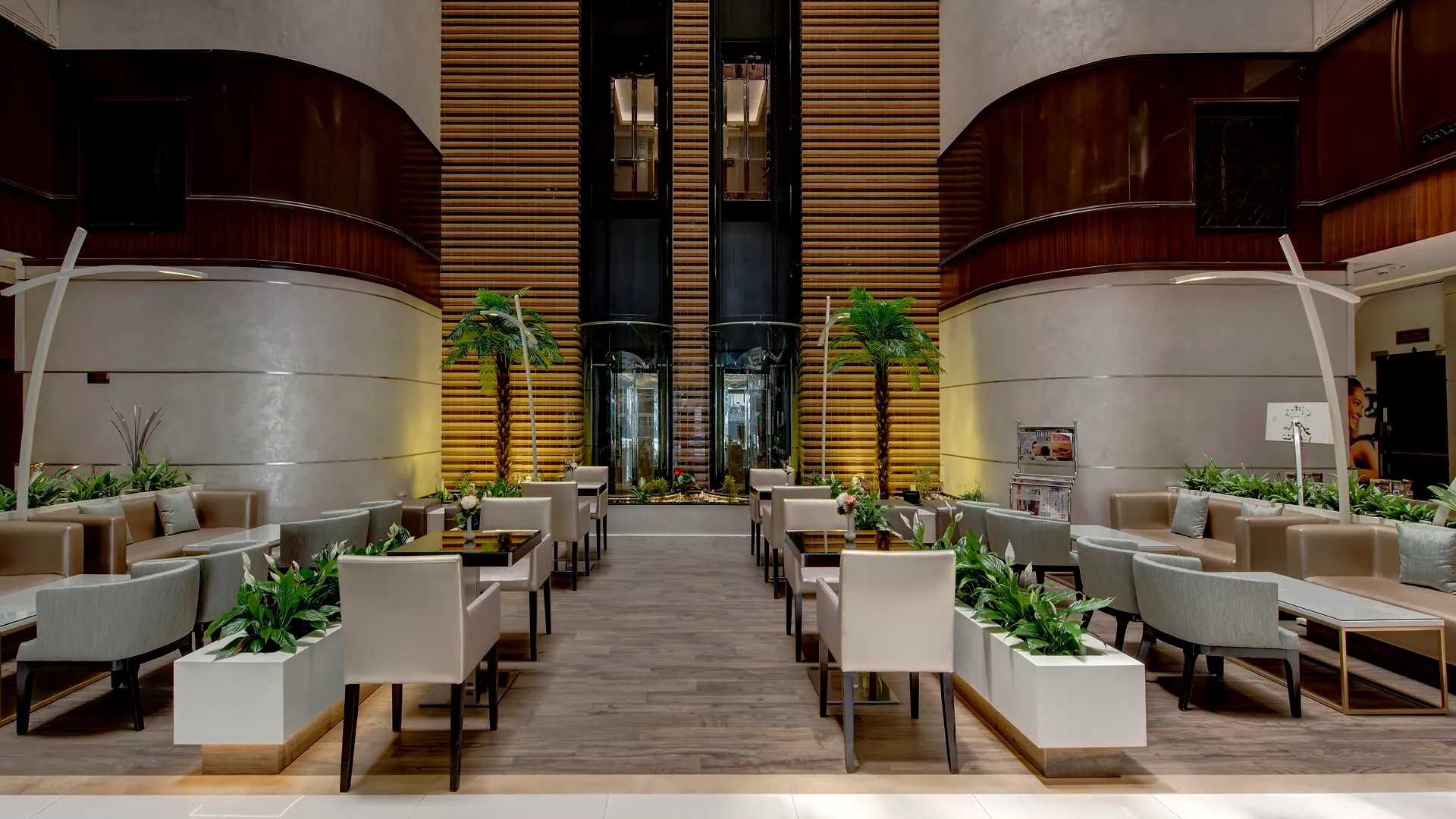 Howard Johnson Plaza By Wyndham Dubai Deira 4*,  United Arab Emirates