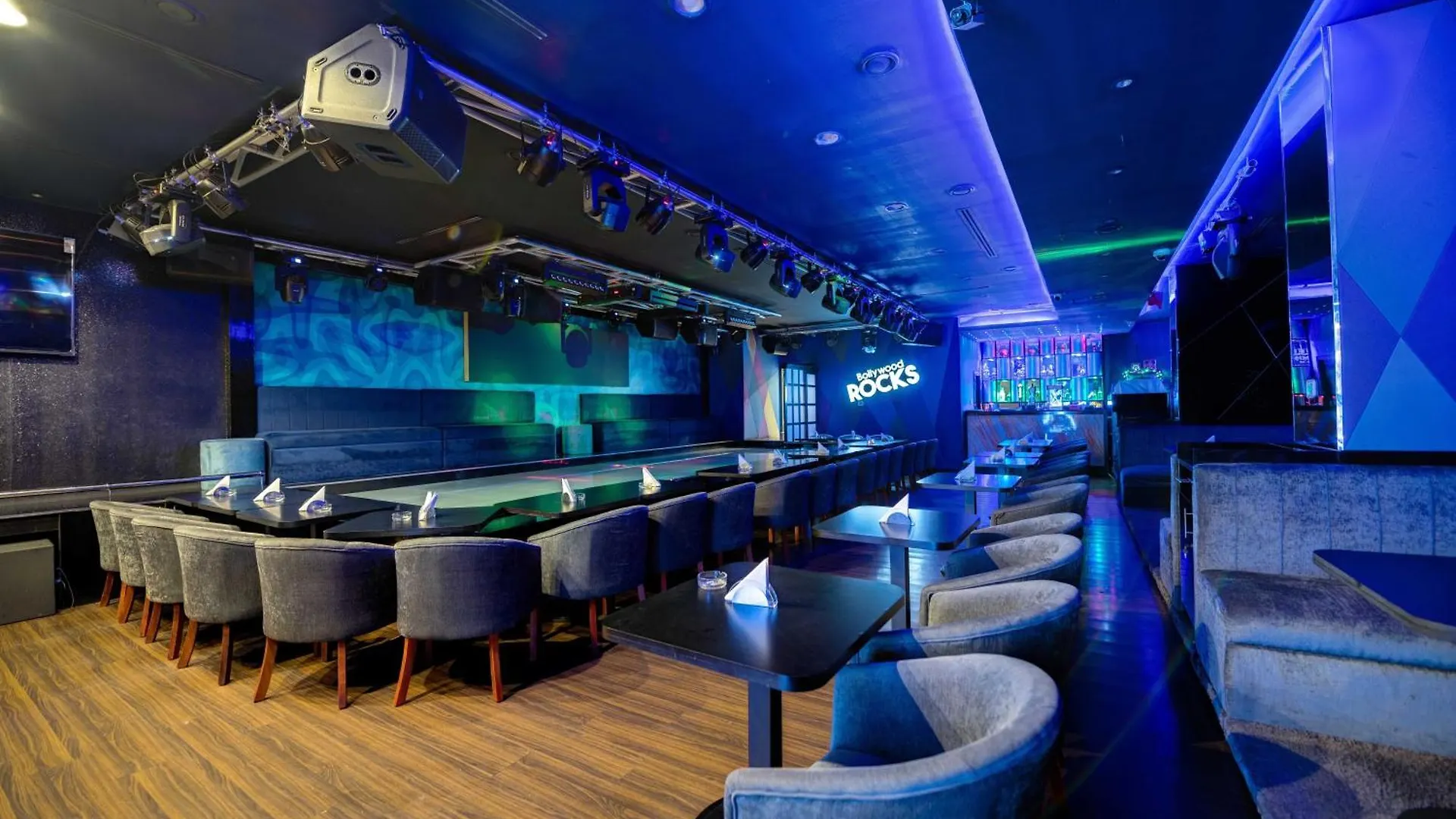 Howard Johnson Plaza By Wyndham Dubai Deira Hotel