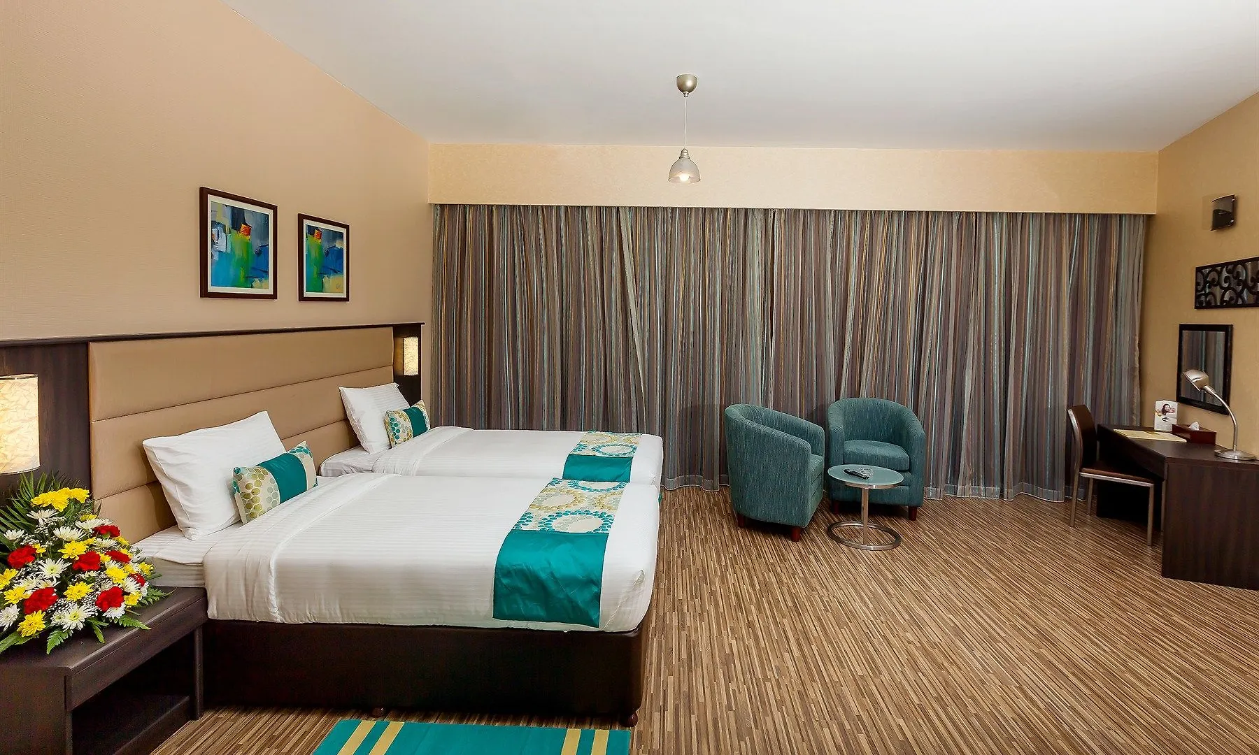 Hotel Howard Johnson Plaza By Wyndham Dubai Deira