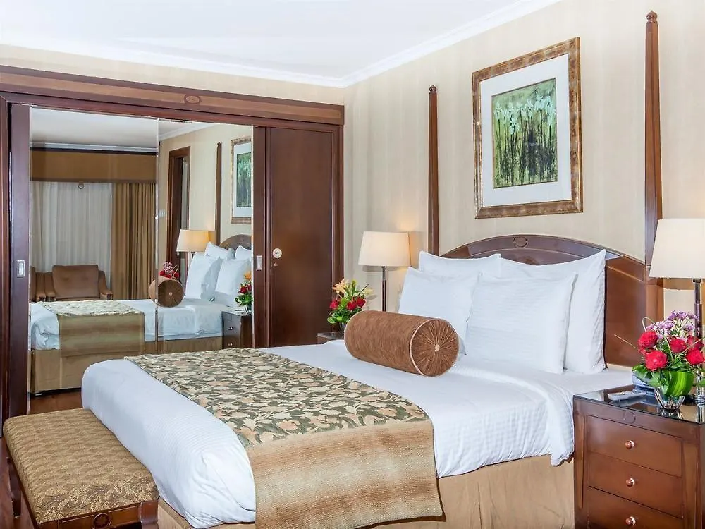Howard Johnson Plaza By Wyndham Dubai Deira